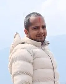 सुमन/लक्ष्मणगुरू पोखरेल